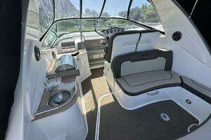 33ft Sea Ray Yacht For Sale