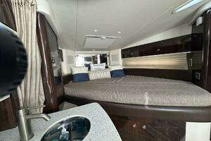 33ft Sea Ray Yacht For Sale