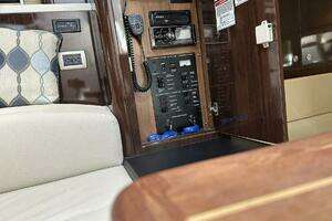 33ft Sea Ray Yacht For Sale