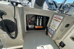 33ft Sea Ray Yacht For Sale