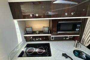 33ft Sea Ray Yacht For Sale