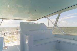 2014 Blackwell 62 Convertible thumbnail 29