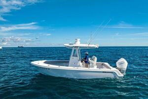 23ft Reef Runner Yacht For Sale