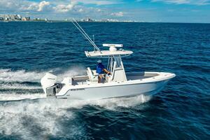 23ft Reef Runner Yacht For Sale