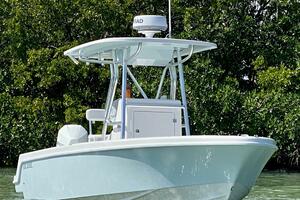 23ft Reef Runner Yacht For Sale