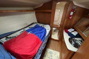 2004 Hunter 41 thumbnail 43