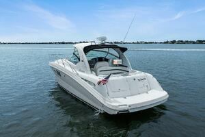 Ty One On 38ft Sea Ray Yacht For Sale