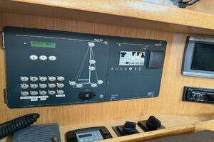 2012 Bavaria Vision 46 thumbnail 22