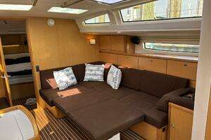 2012 Bavaria Vision 46 thumbnail 16