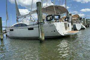 2012 Bavaria Vision 46 thumbnail 35