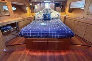 1994 Johnson High Tech 56' Euro thumbnail 21