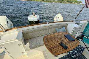 2014 Maine Cat P44 thumbnail 17