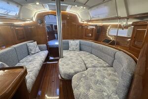 Valentine 36ft Beneteau Yacht For Sale