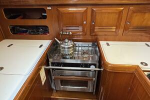 Valentine 36ft Beneteau Yacht For Sale