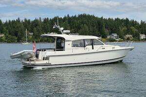  2022 Nimbus 365 Coupe Yacht For Sale in Sidney British Columbia