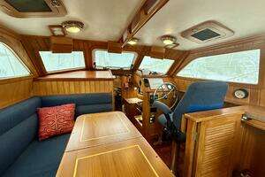 2005 Cabo Rico 42 Pilothouse thumbnail 5
