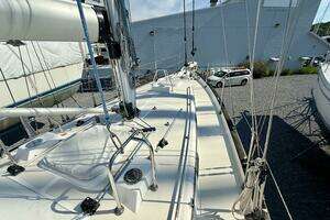 2005 Cabo Rico 42 Pilothouse thumbnail 34