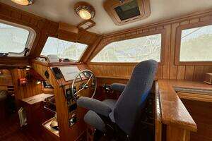 2005 Cabo Rico 42 Pilothouse thumbnail 8