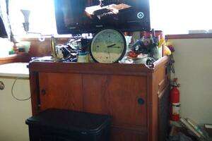 1983 Sea Ranger MKII Pilothouse Flybridge Trawler thumbnail 20