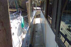 1983 Sea Ranger MKII Pilothouse Flybridge Trawler thumbnail 32