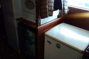 1983 Sea Ranger MKII Pilothouse Flybridge Trawler thumbnail 21
