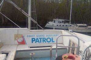 1983 Sea Ranger MKII Pilothouse Flybridge Trawler thumbnail 17
