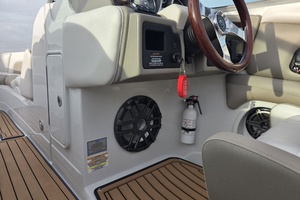 Photo 6047302 for 2015 Crownline 285 SS  