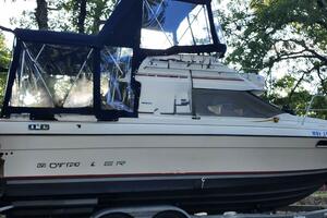 Recess II 25ft Bayliner Yacht For Sale