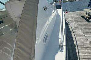 2006 Tiara Yachts 43 Sovran thumbnail 16