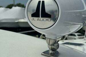 2006 Tiara Yachts 43 Sovran thumbnail 21