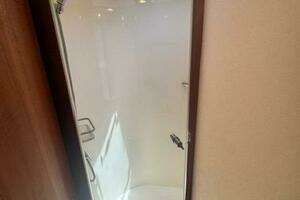 2006 Tiara Yachts 43 Sovran thumbnail 33