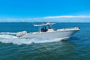 2022 World Cat 400 CC-X - Profile Starboard