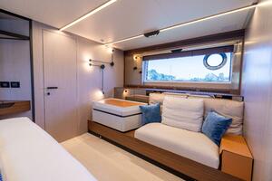Azimut S7 For Sale - SECOND CHANCE