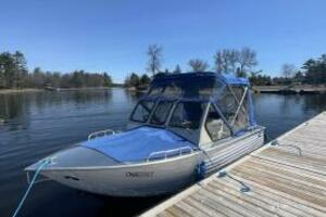 18ft Stanley Yacht For Sale
