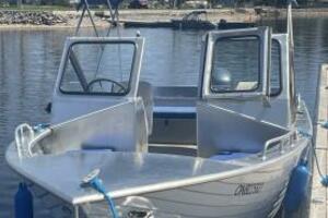18ft Stanley Yacht For Sale