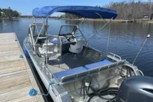 18ft Stanley Yacht For Sale