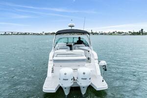 2020 Regal 33 XO 'Snuffleupagus'-Profile Stern