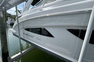 2020 Regal 33 XO 'Snuffleupagus'-Profile Starboard