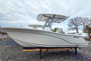 Photo 5819201 for 2026 Sea Fox 228 Commander  