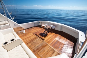 2010 Viking 82 Convertible thumbnail 46
