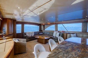 2010 Viking 82 Convertible thumbnail 13