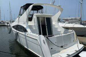 2006 Carver 36 Mariner thumbnail 1