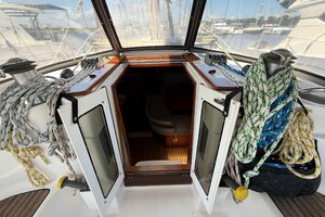 42ft Dufour Yacht For Sale