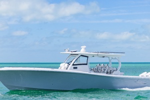 43ft BlackWater Yacht For Sale