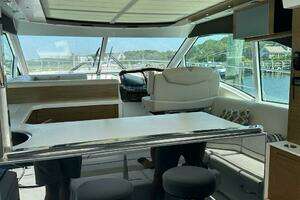 2015 Cruisers Yachts Cantius thumbnail 33
