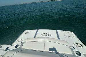 2015 Cruisers Yachts Cantius thumbnail 68