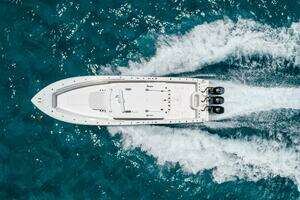  2020 Invincible  Yacht For Sale in Lighthouse Point FL