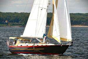 2005 Pacific Seacraft 40 thumbnail 1