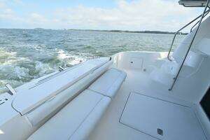 2000 Sea Ray 480 Sedan Bridge thumbnail 27