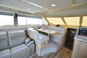 2000 Sea Ray 480 Sedan Bridge thumbnail 32
